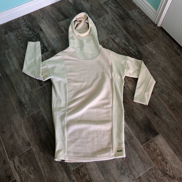 Bench sweatshirt hoodie - Picture 2 of 8